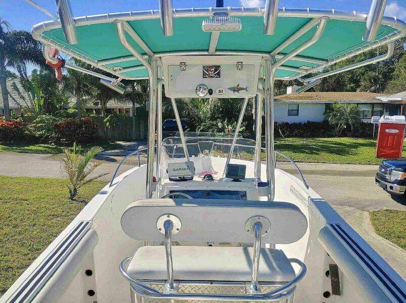 2001 Aquasport 219 CC