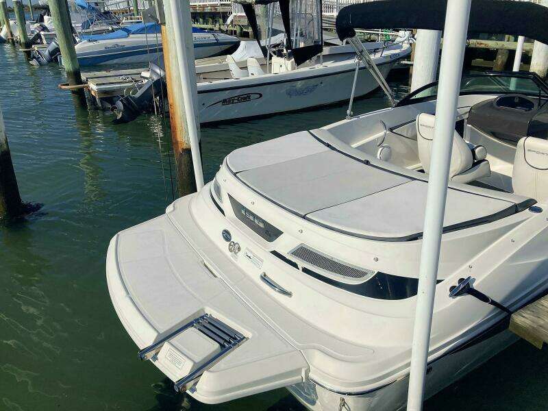 2012 Sea Ray 190 Sport