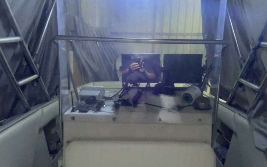 1990 Wellcraft Scarab 30 Cuddy