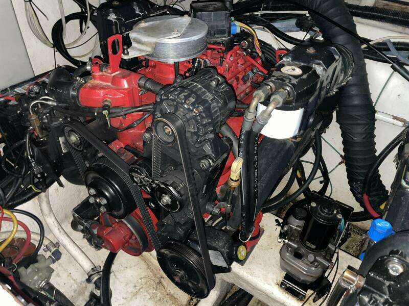 2005 Monterey 322 Cruiser