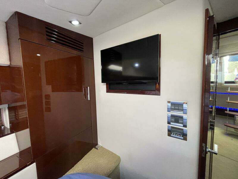 2010 Sea Ray 450 Sundancer