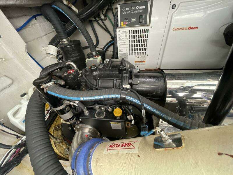 2010 Sea Ray 450 Sundancer