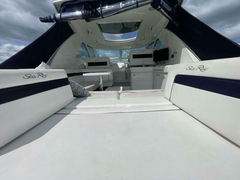 2010 Sea Ray 450 Sundancer