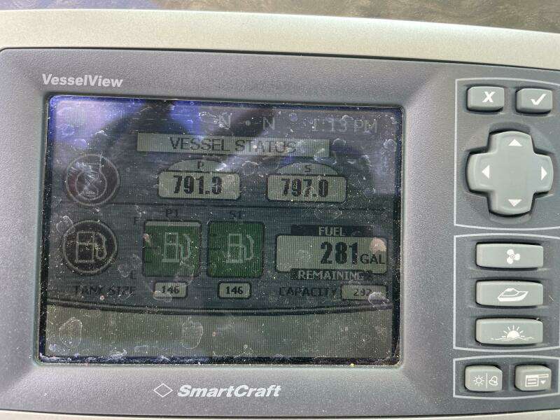 2010 Sea Ray 450 Sundancer