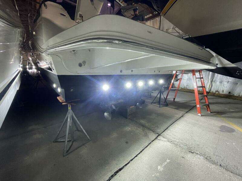 2010 Sea Ray 450 Sundancer