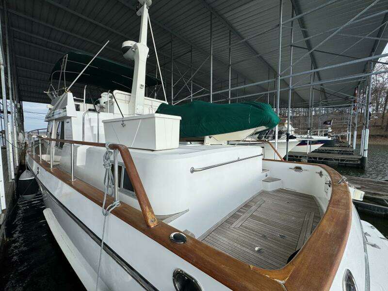 8 1991 Ocean Alexander 456 Knot Yet   Port Stern