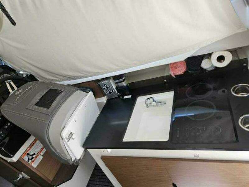 2023 Jeanneau NC795 S2