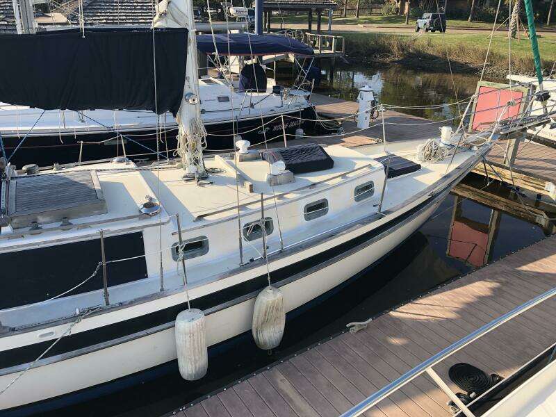 1987 Tayana Mariner 36
