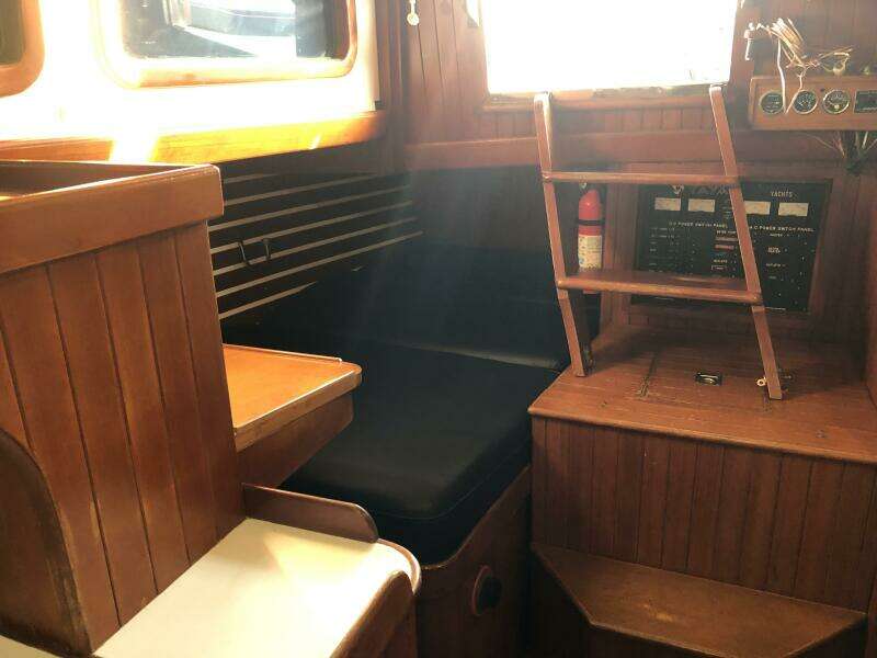 1987 Tayana Mariner 36