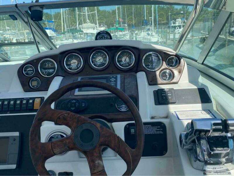 2006 Crownline 340 CR