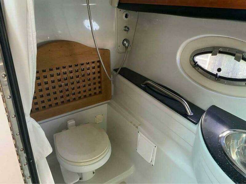 2006 Crownline 340 CR