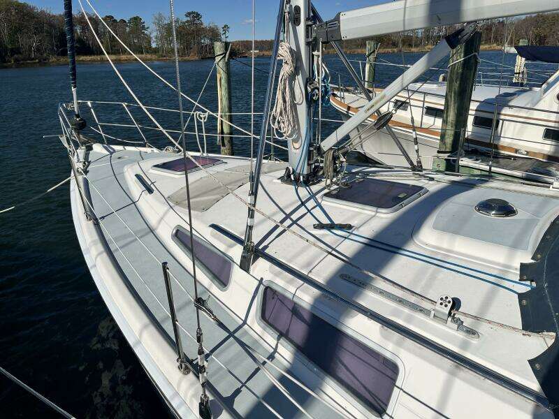 2003 Hunter 356