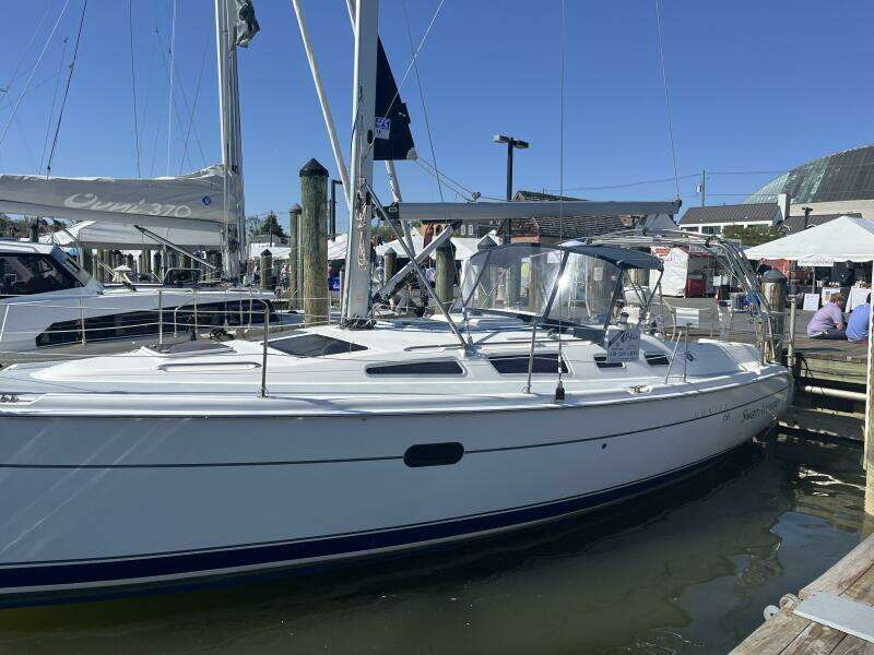 2003 Hunter 356