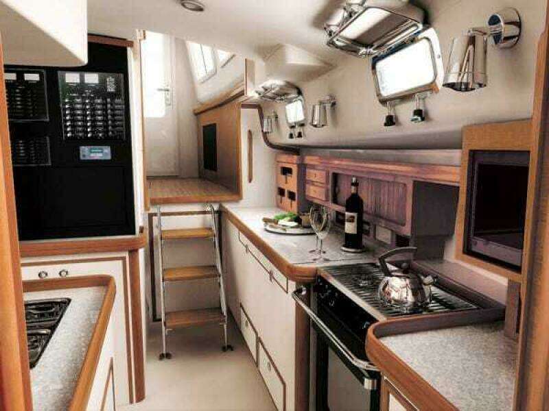 2008 Island Packet PY Trawler / Motorsailer