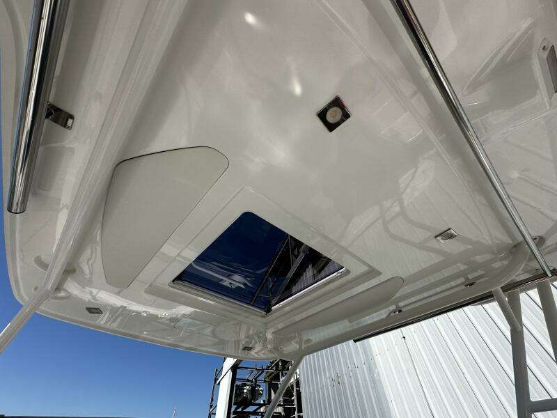 2024 Jeanneau 9.0 Leader