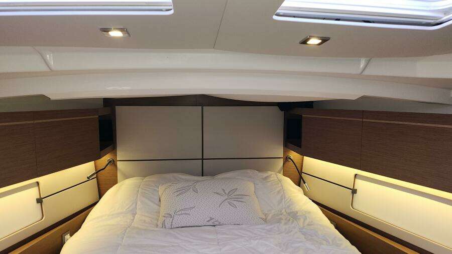 Beneteau Oceanis 46.1