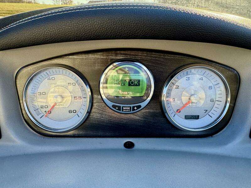 2016 Harris Grand Mariner 250 SLEC Tritoon