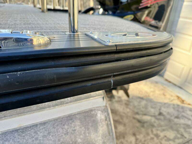 2016 Harris Grand Mariner 250 SLEC Tritoon