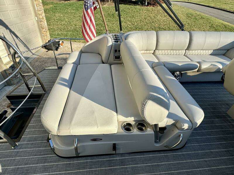 2016 Harris Grand Mariner 250 SLEC Tritoon