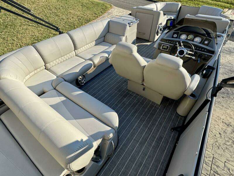2016 Harris Grand Mariner 250 SLEC Tritoon
