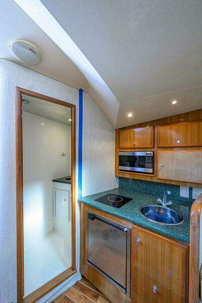 2008 Jersey Cape Devil 36