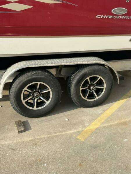 2006 Chaparral 256 SSi