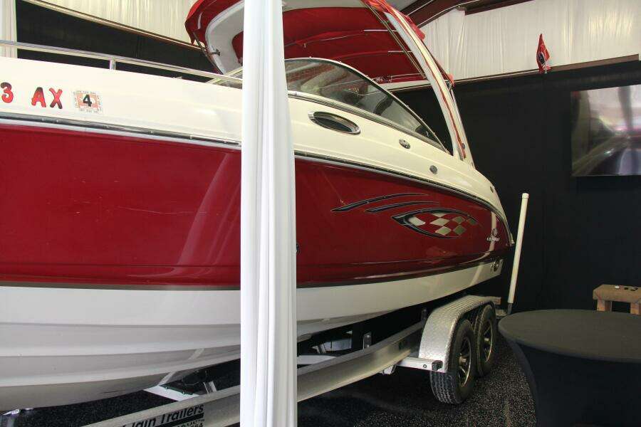 2006 Chaparral 256 SSi