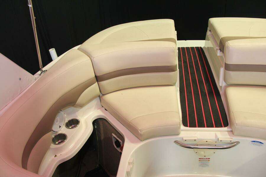 2006 Chaparral 256 SSi