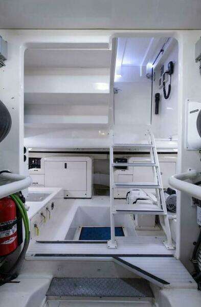 2006 Bertram Sport Fish