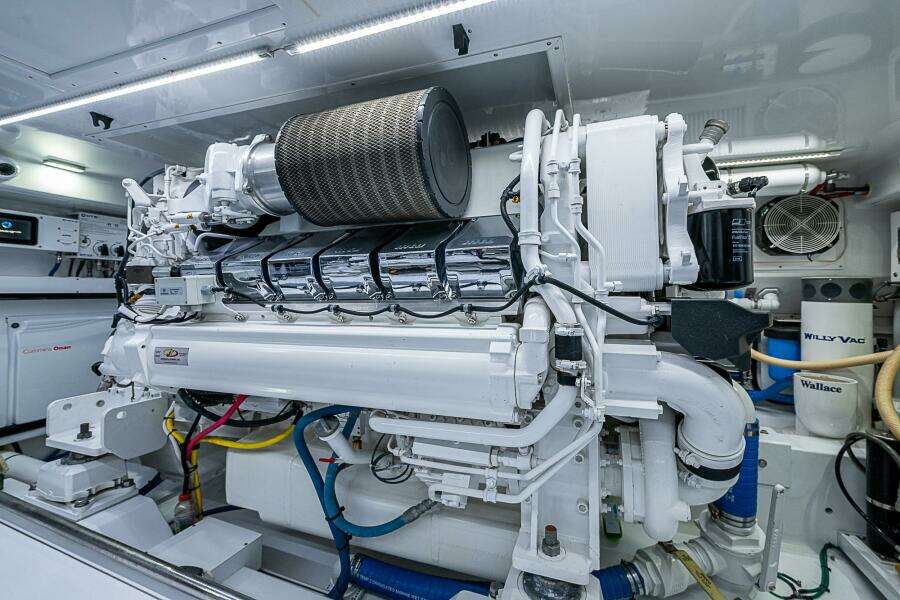 2017 F&S Cusotm Express Sportfish