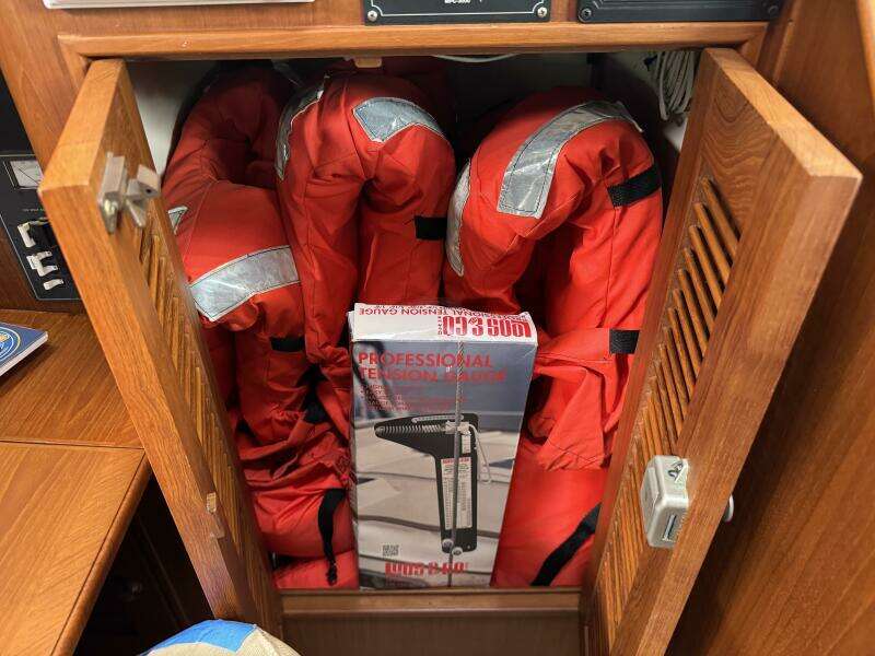 1999 Island Packet 45