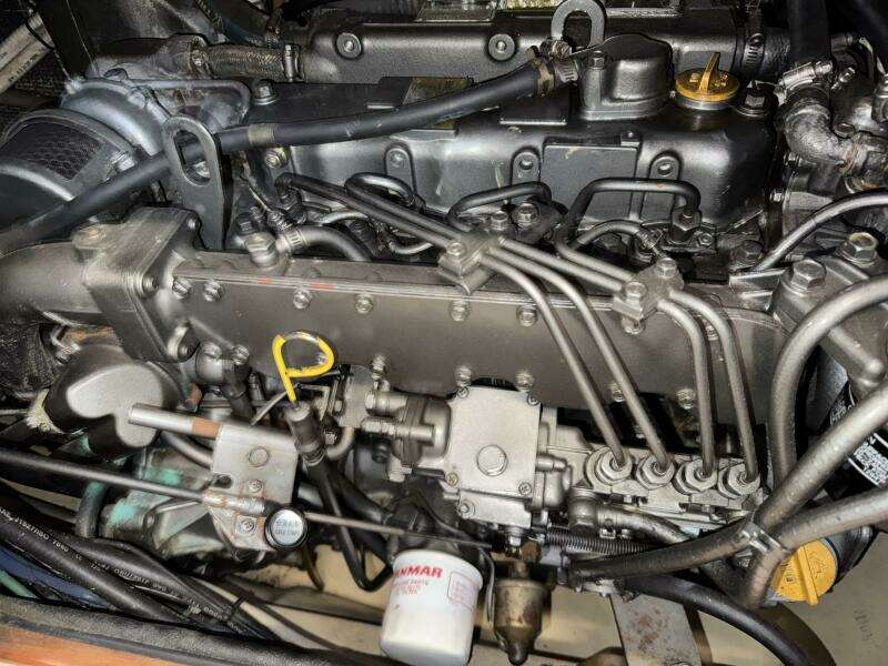 1999 Island Packet 45