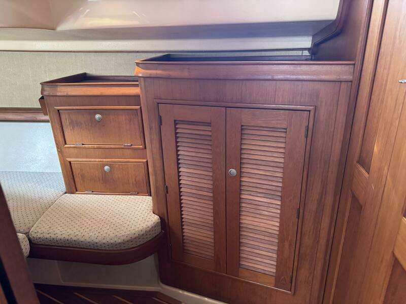 1999 Island Packet 45