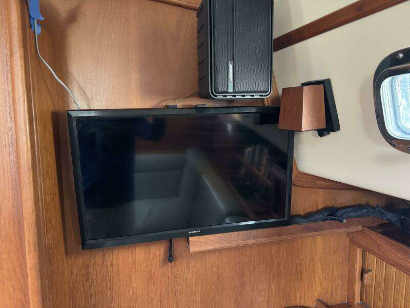 1999 Island Packet 45