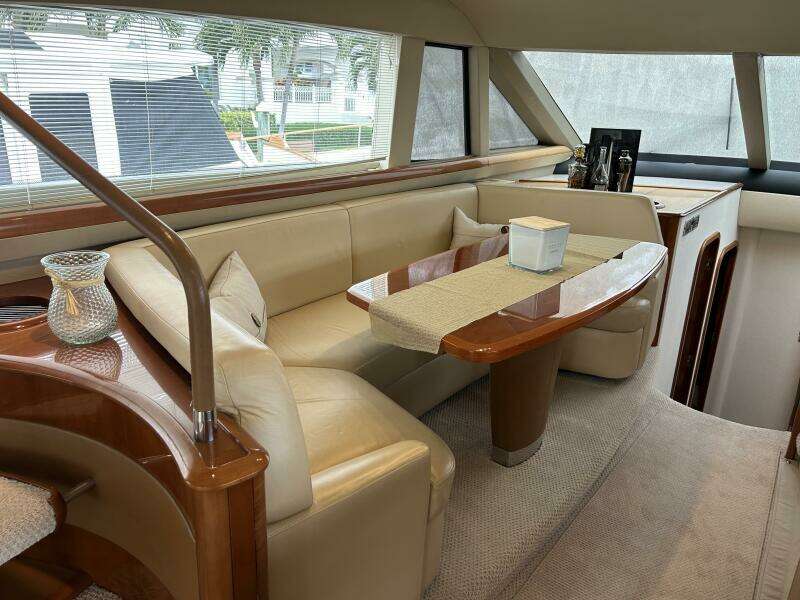 2008 Princess 67 Flybridge