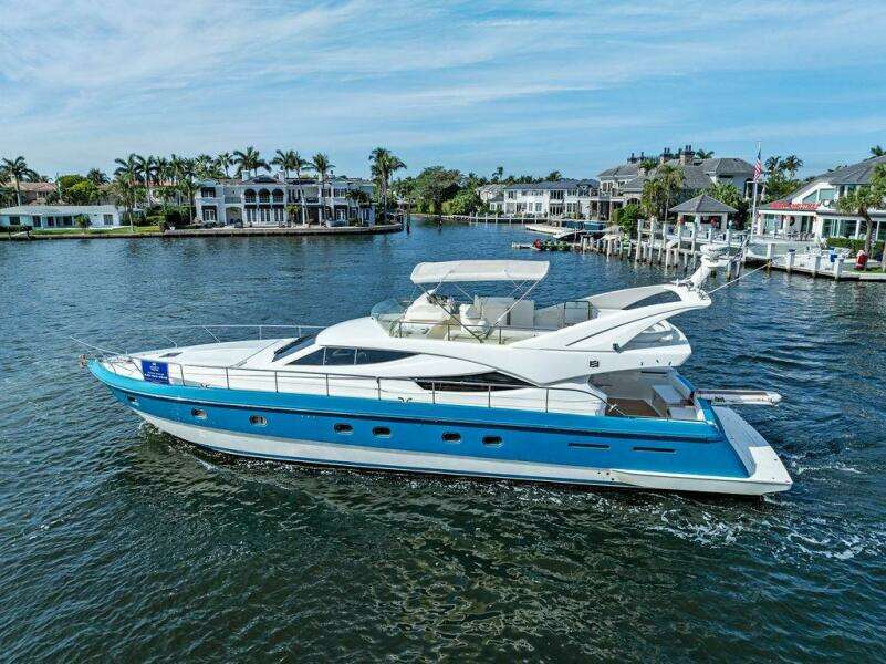 2003 Ferretti Yachts 62