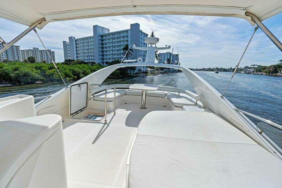 2003 Ferretti Yachts 62