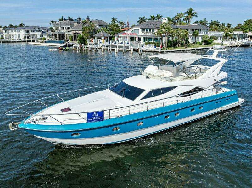2003 Ferretti Yachts 62
