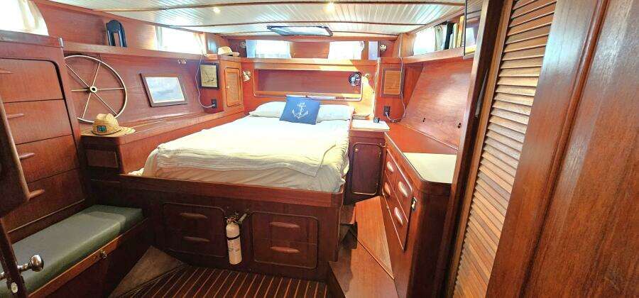 1980 Gulfstar Sailmaster