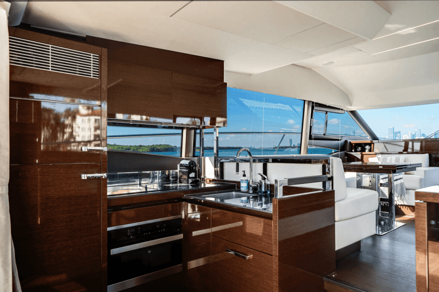 2020 Prestige 520 FLYBRIDGE