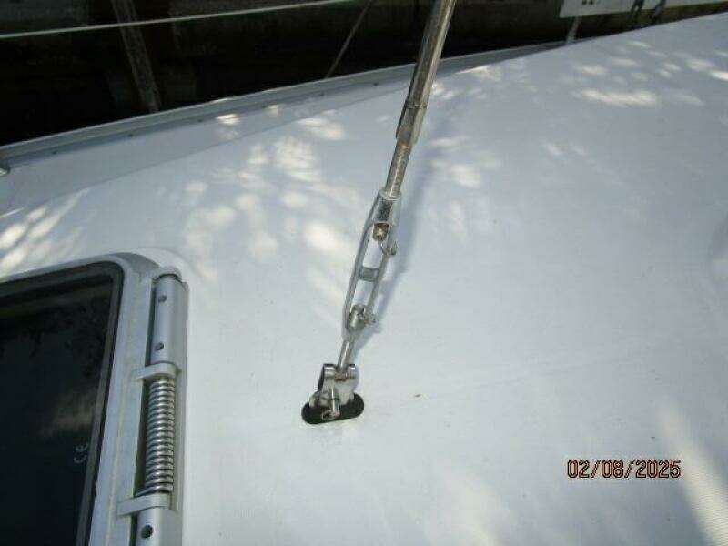 37' Jeanneau standing rigging3