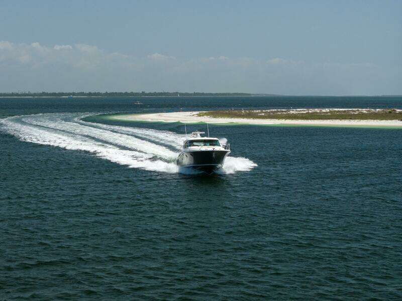 2015 Tiara Yachts 44 Coupe- SILVER LINING- Running 