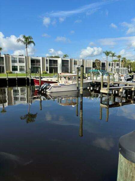 2014 Grady-White Canyon 306