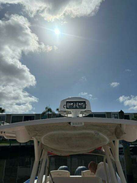 2014 Grady-White Canyon 306