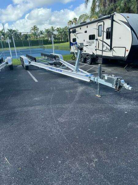 2014 Grady-White Canyon 306