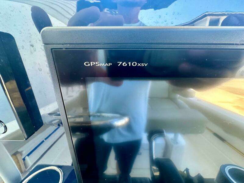 2016 Pursuit C 238 Center Console