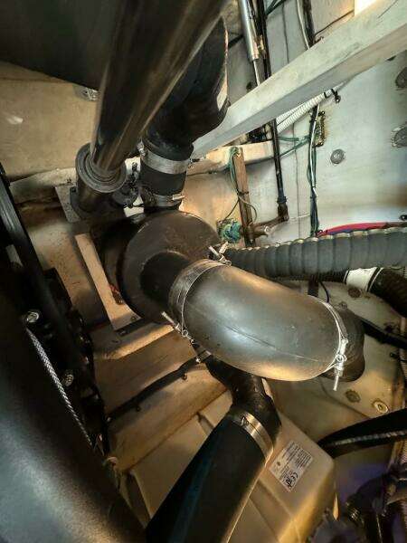 2004 Sea Ray 380 Sundancer