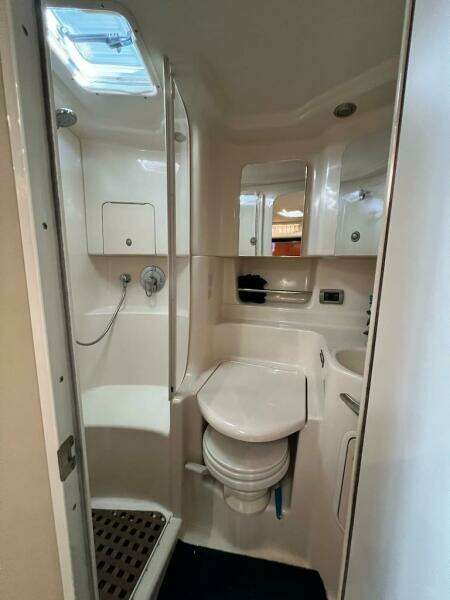 2004 Sea Ray 380 Sundancer