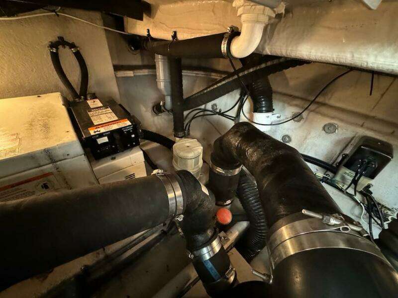 2004 Sea Ray 380 Sundancer