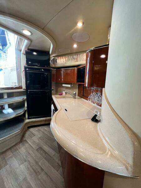 2004 Sea Ray 380 Sundancer